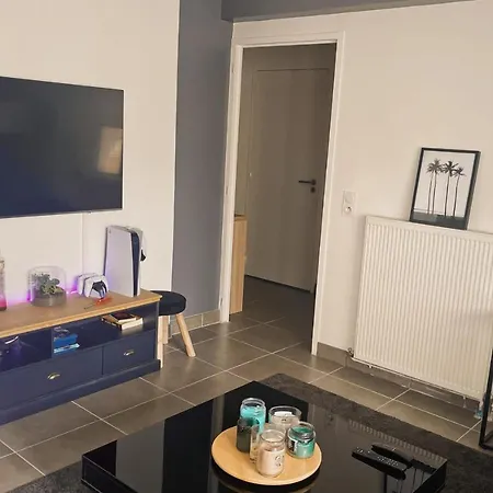 Le Mayer Moderne Calme Lumineux Confortable Tours